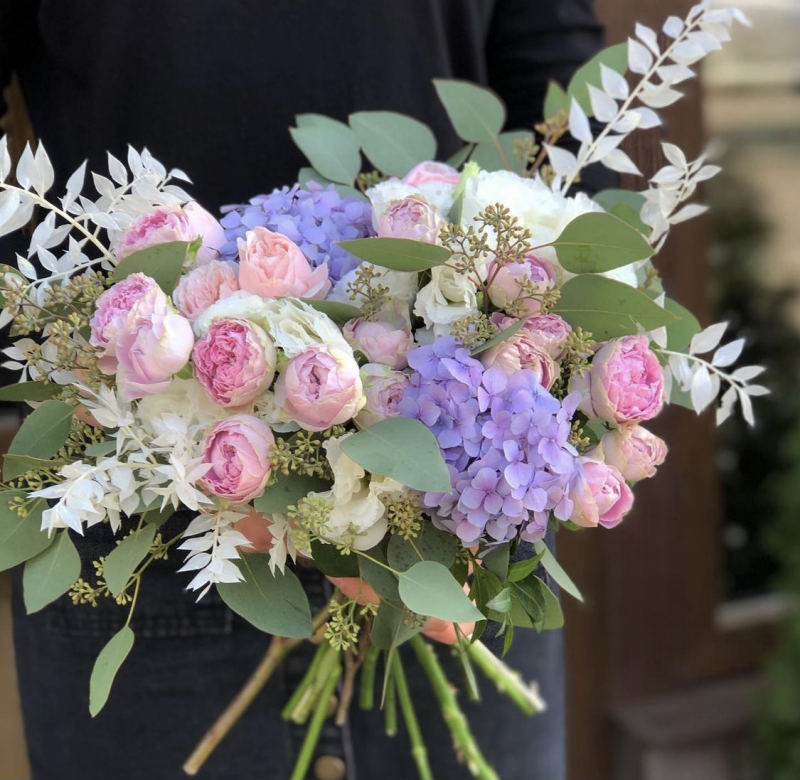 Hydrangea and Eustoma Composition