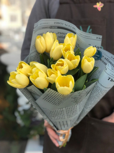 Yellow tulips in a bouquet